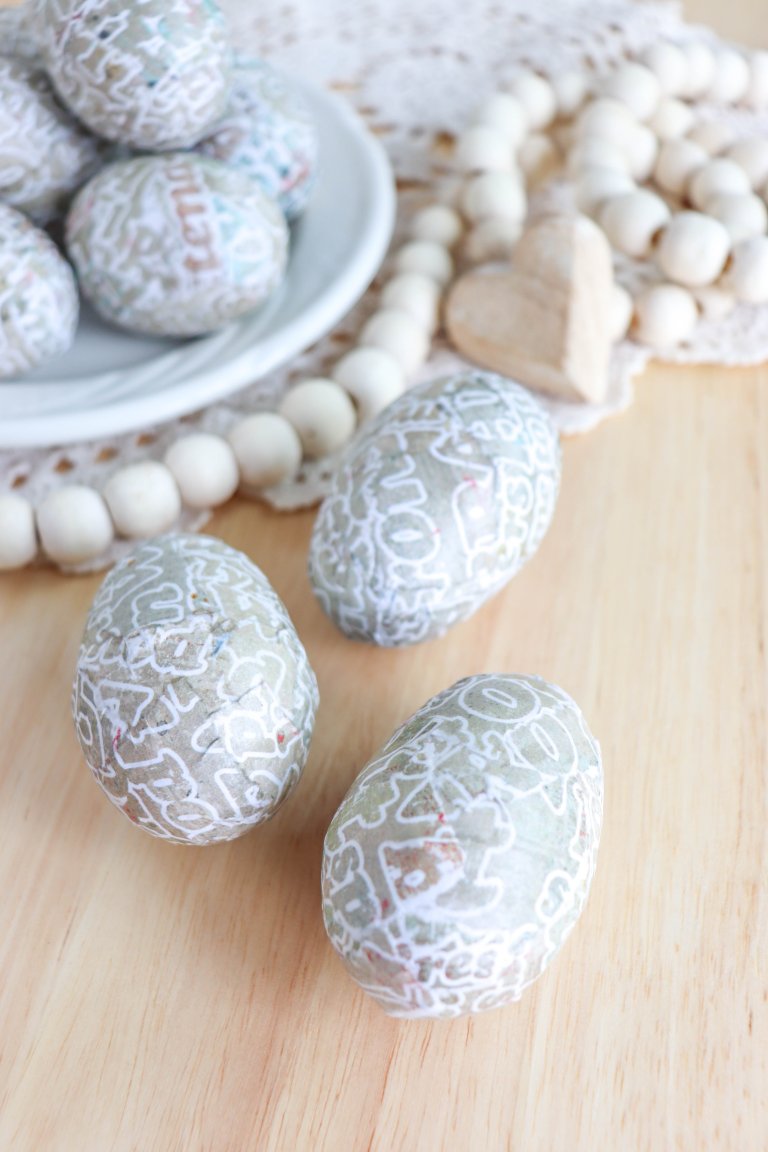 Decoupage Easter Eggs Tutorial