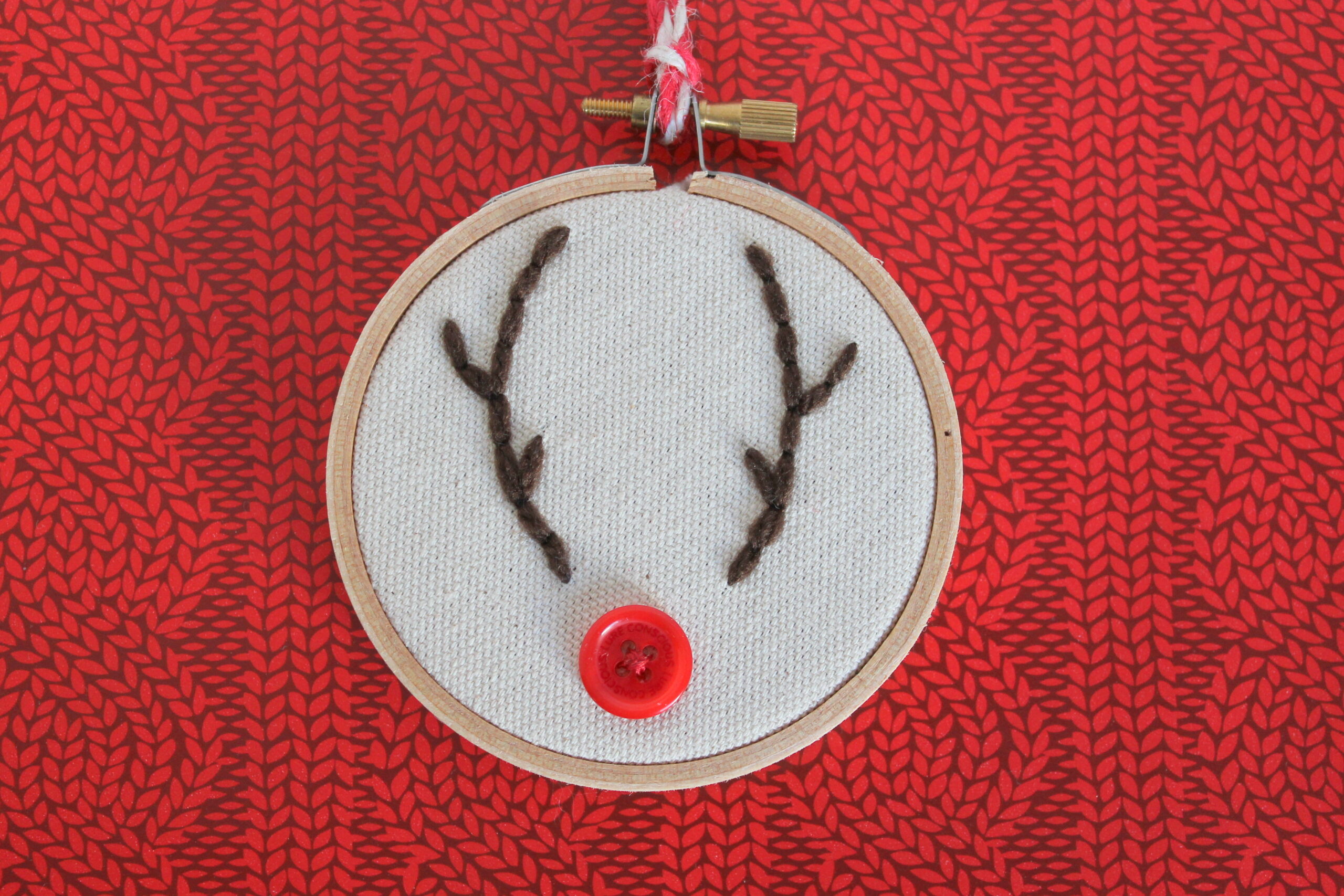 Reindeer Embroidery Hoop Ornament