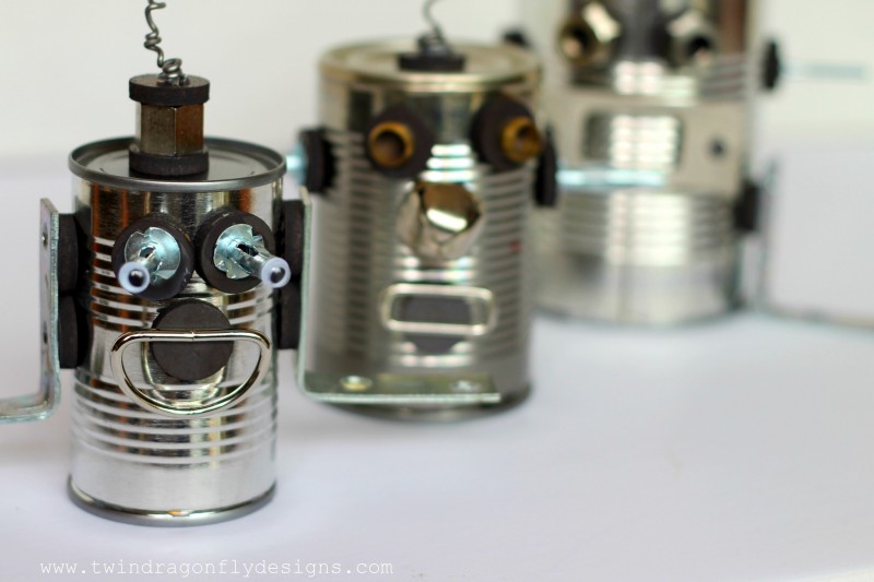 DIY Tin Can Robot