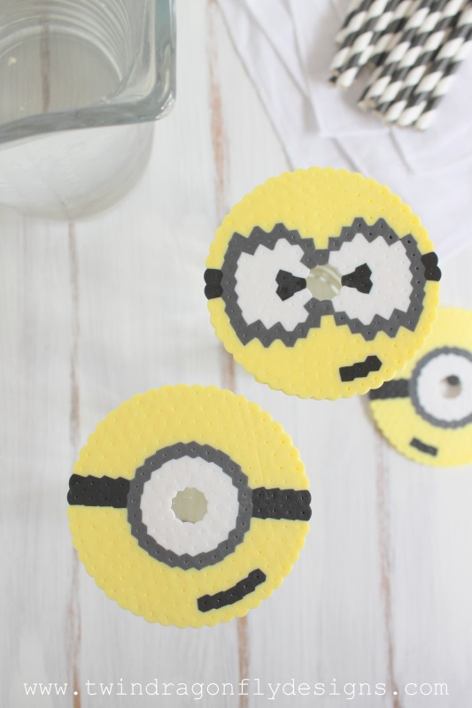 Perler Bead Minion Cup Cover Perler Bead Minion Cup Cover