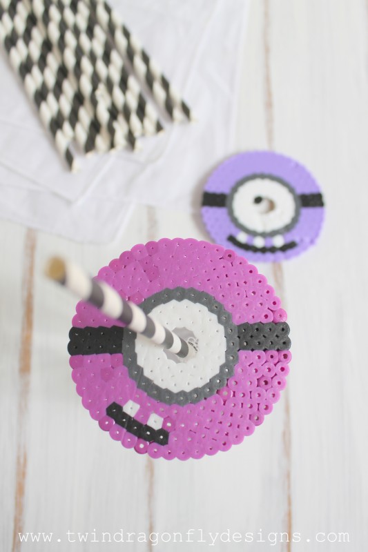Perler Bead Minion Cup Cover Perler Bead Minion Cup Cover