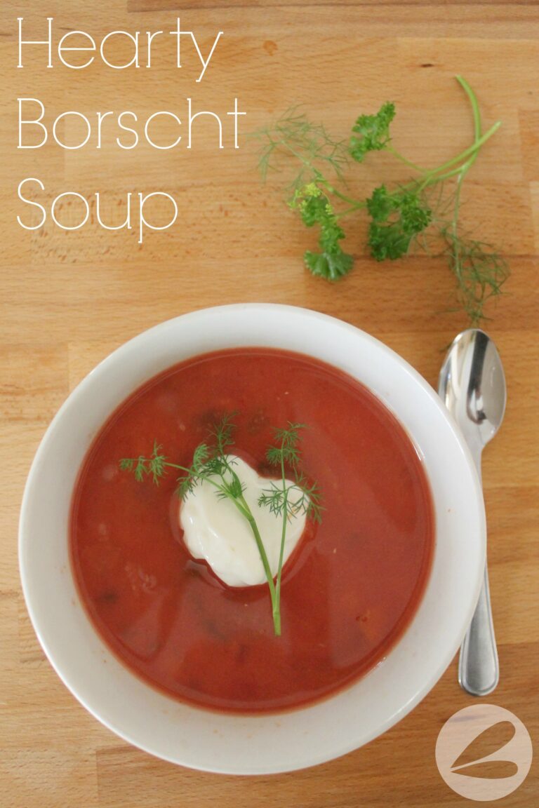 Easy & Hearty Vegetarian Borscht Soup Recipe