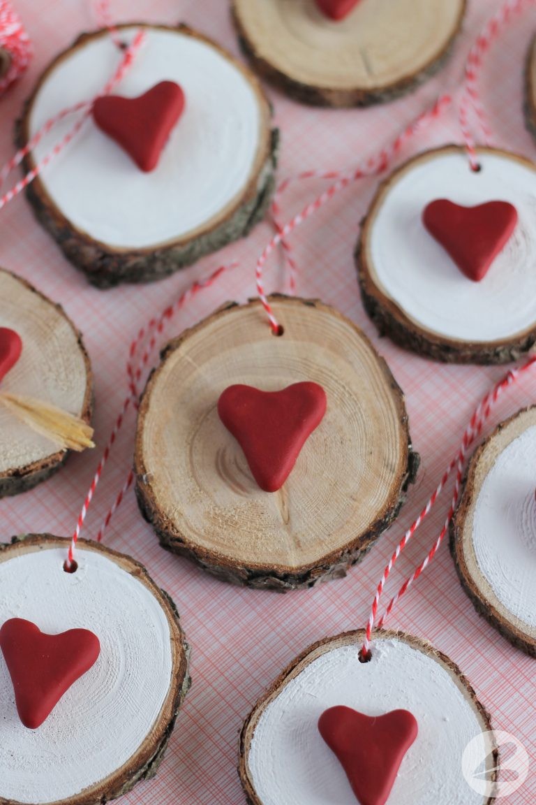 Simple Wood Slice Valentines