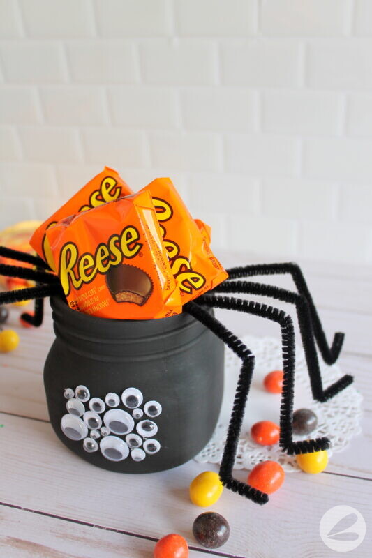 spider mason jar craft