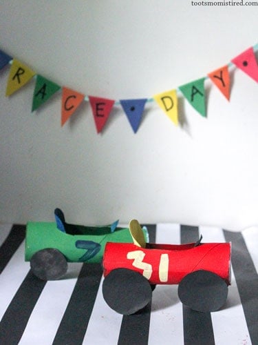 toilet paper roll race car crafts for toddlers and preschoolers