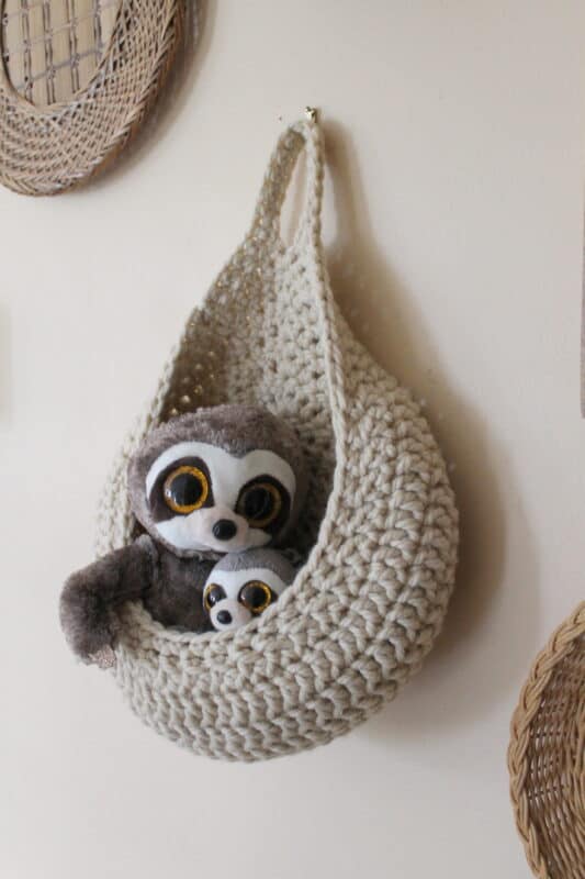 crochet hanging basket