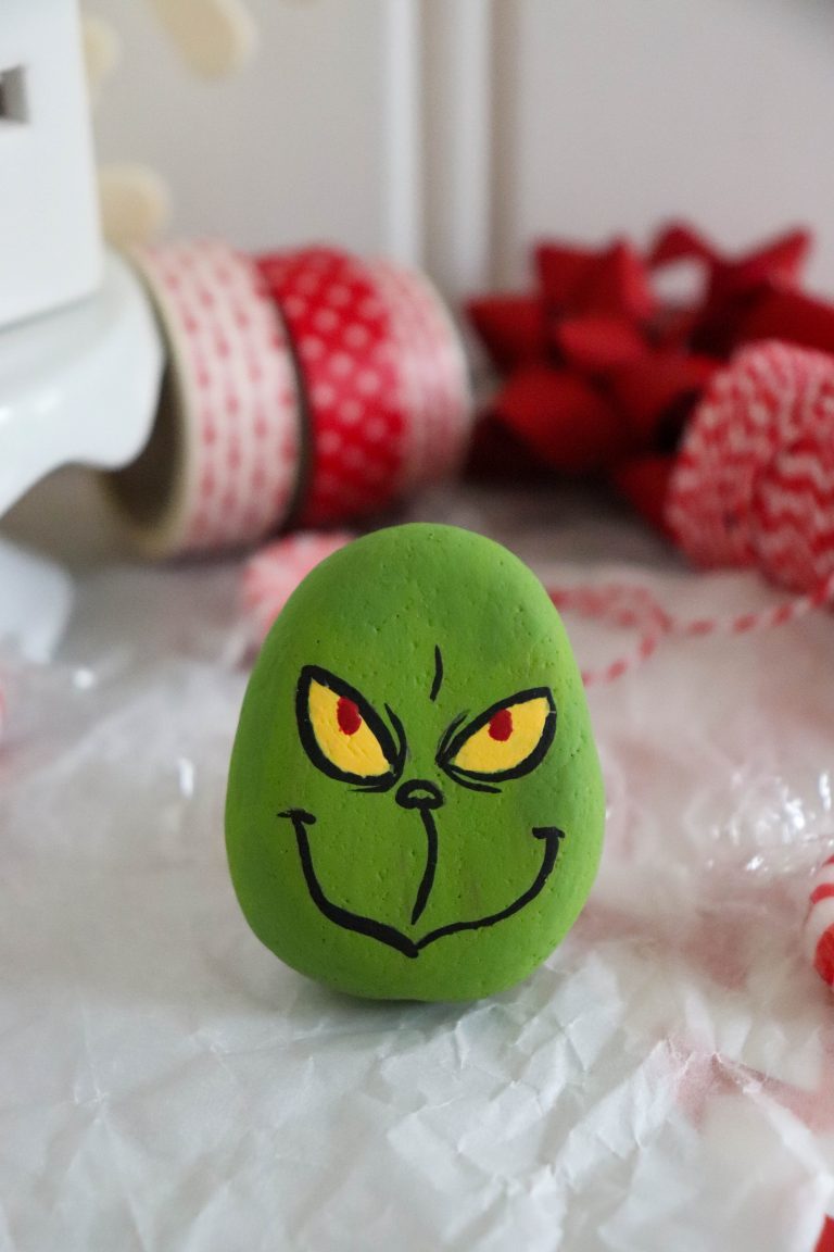 Painted Rock Grinch Craft