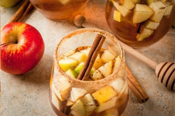 Pinot Grigio Apple Sangria Recipe