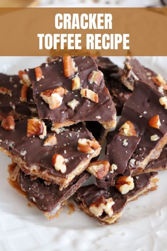 Christmas Cracker Toffee cracker toffee recipe