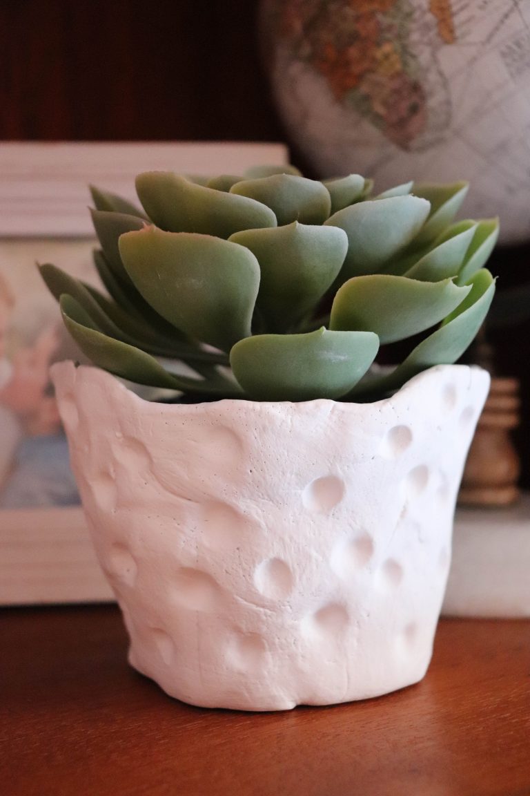 How to Make a Clay Plant Pot