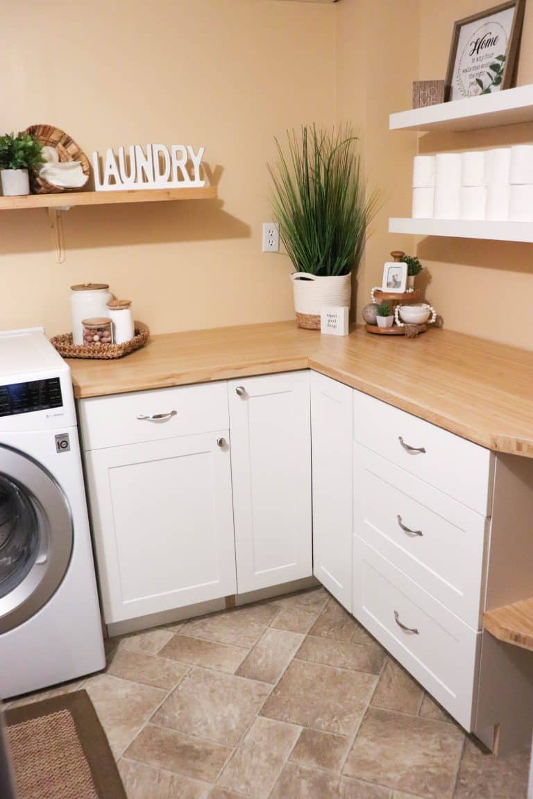 Easy Laundry Room Makeover