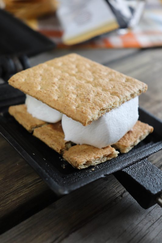 camp cooker s'mores 