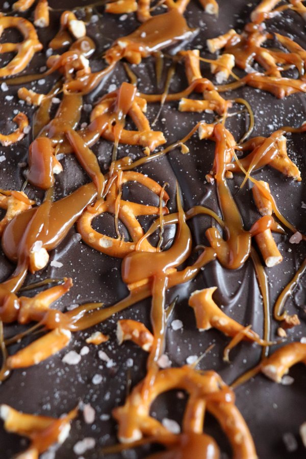 Dark Chocolate Pretzel Bark Recipe