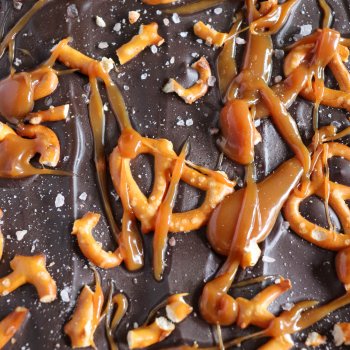 Dark Chocolate Pretzel Bark Recipe