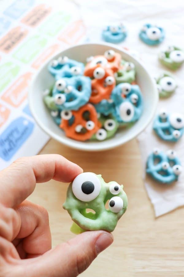 Monster Pretzels with Gift Tag PDF