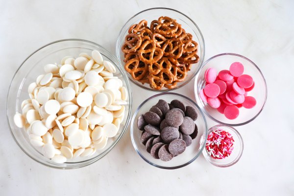Valentine's Day Chocolate Pretzel Ingredients