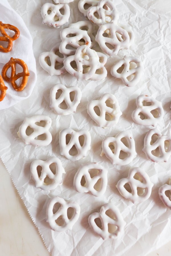 Pretzels covered in white chocolate.