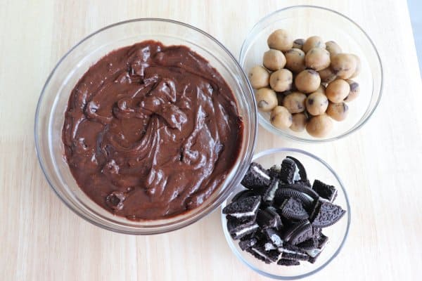 Chocolate Chip Oreo Brownie Bars Process