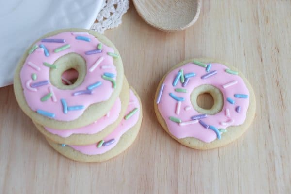 Donut Sugar Cookies with Printable Gift Tag