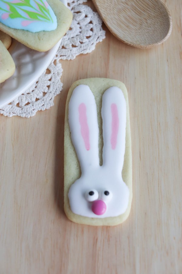 Easter Sugar Cookies with Printable Gift Tag