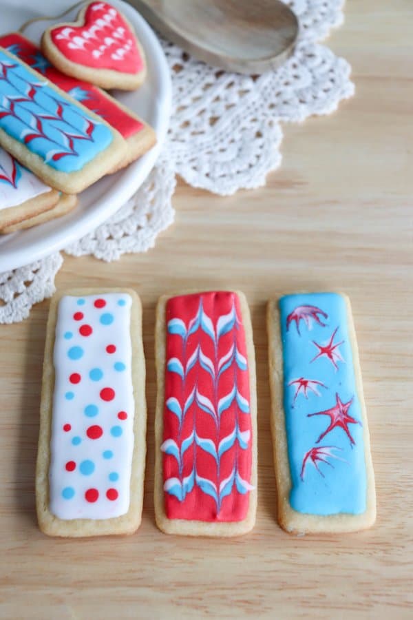 Fourth of July Sugar Cookies with Printable Gift Tags