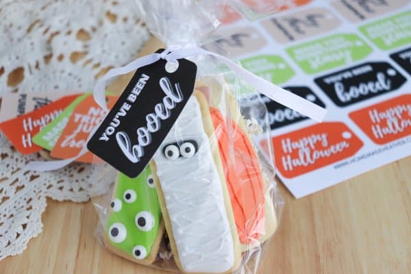 Halloween Sugar Cookies with Printable Gift Tags