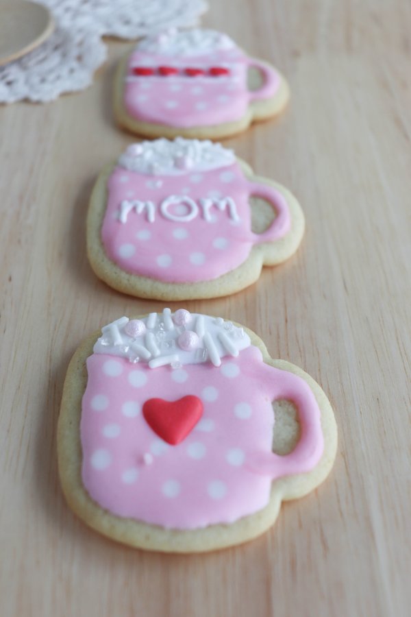 Mothers Day Sugar Cookies with Printable Gift Tag