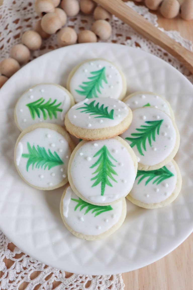 Watercolor Tree Sugar Cookies with Printable Gift Tags