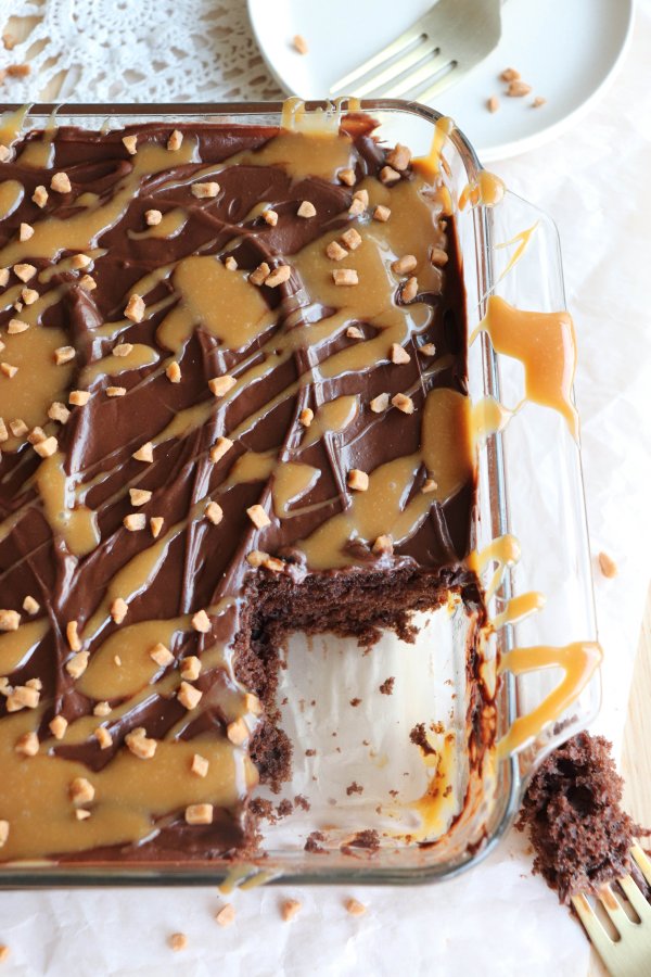 Chocolate Caramel Poke Cake Recipe