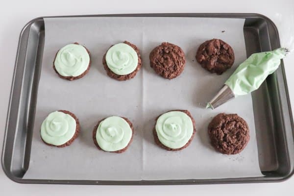 Mint Chocolate Chip Cookie Process