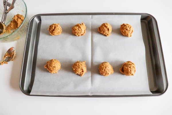Soft Caramel Molasses Cookie Process