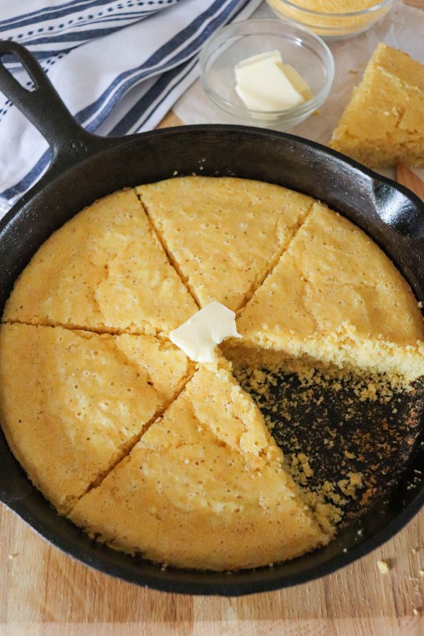 Southern Cornbread Recipe