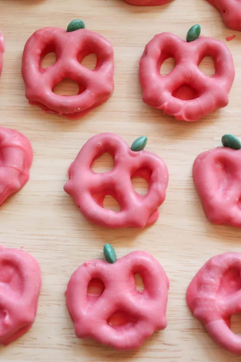 Easy Apple Chocolate Covered Pretzels