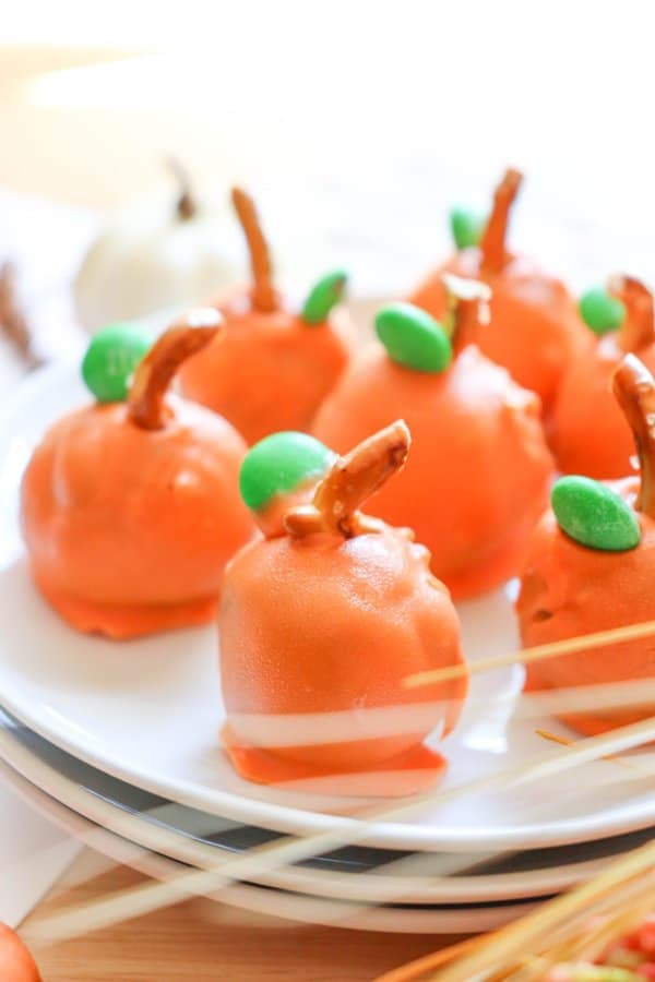 Pumpkin Oreo Cake Ball Recipe