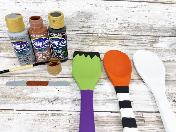 Halloween Spoons Craft Process