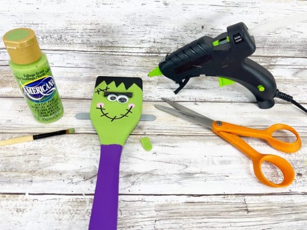 Halloween Spoons Craft Process