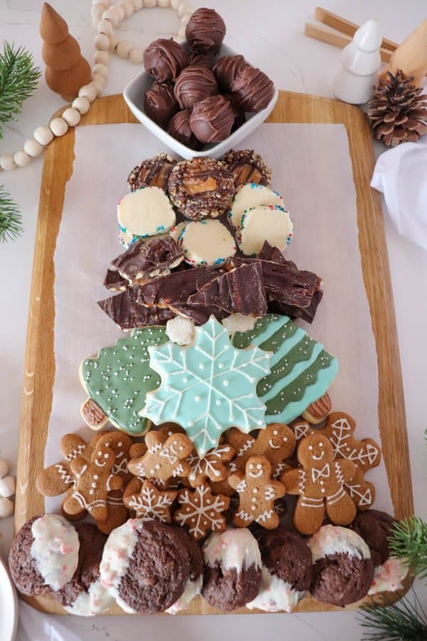 Christmas Dessert Charcuterie Board
