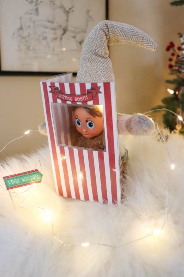 Elf on the Shelf Kissing Booth