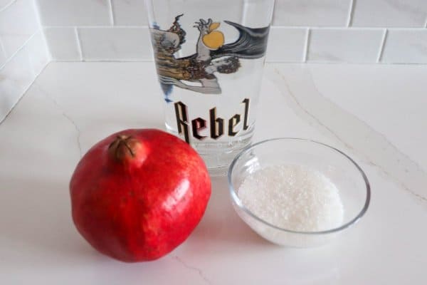 Pomegranate Liqueur Ingredients