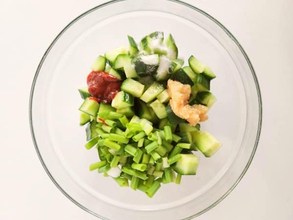 Cucumber Kimchi Salad Process