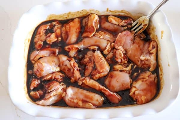 Chicken thighs marinade process