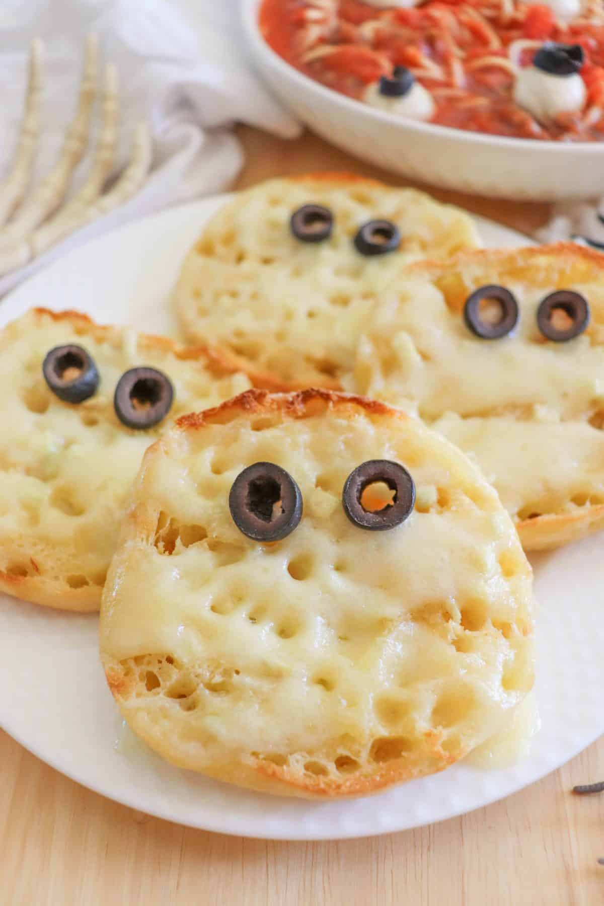 Halloween Garlic Bread Recipe