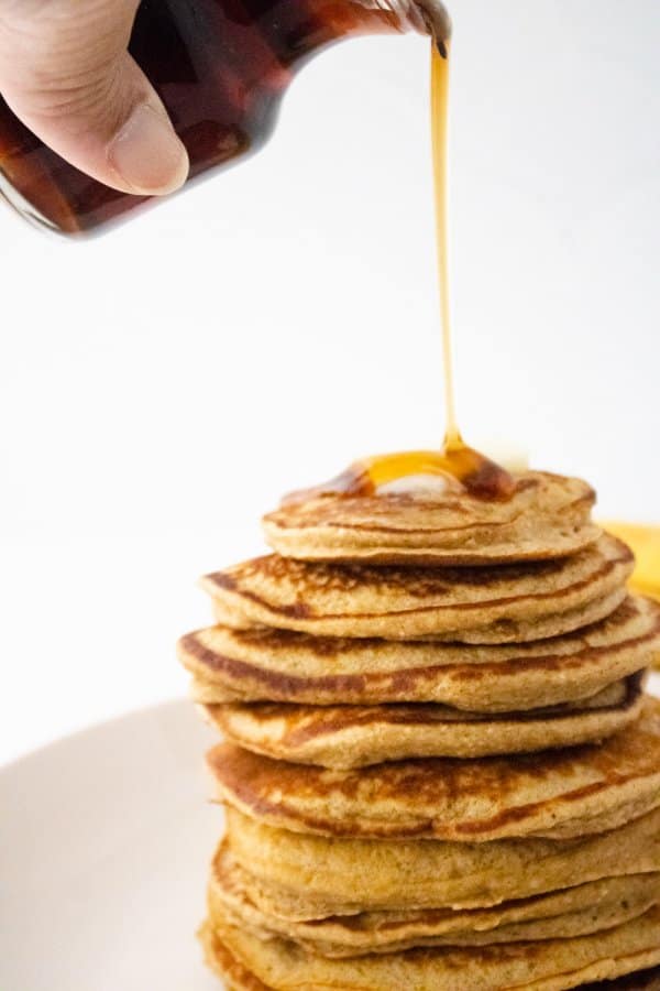 Banana Oat Blender Pancakes