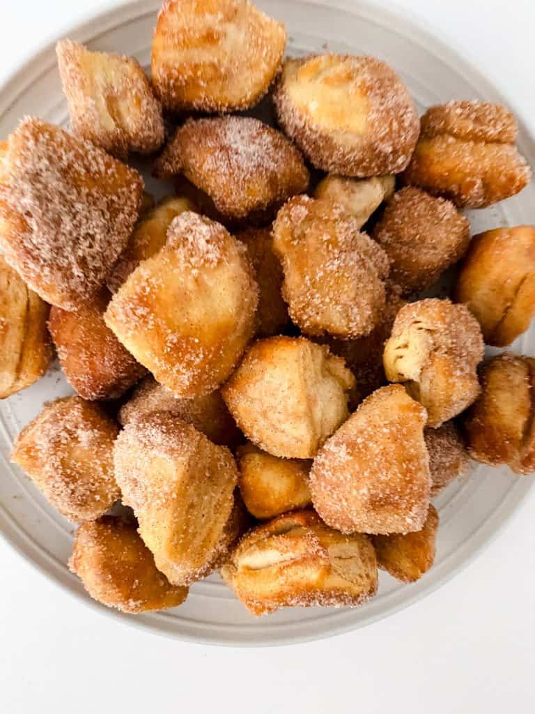 Easy Air Fryer Cinnamon Bites (Donut Holes)