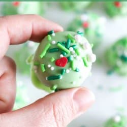 The Best Grinch Oreo Cake Balls for Christmas!