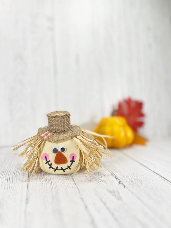 Dollar Store Foam Dice Scarecrow Craft