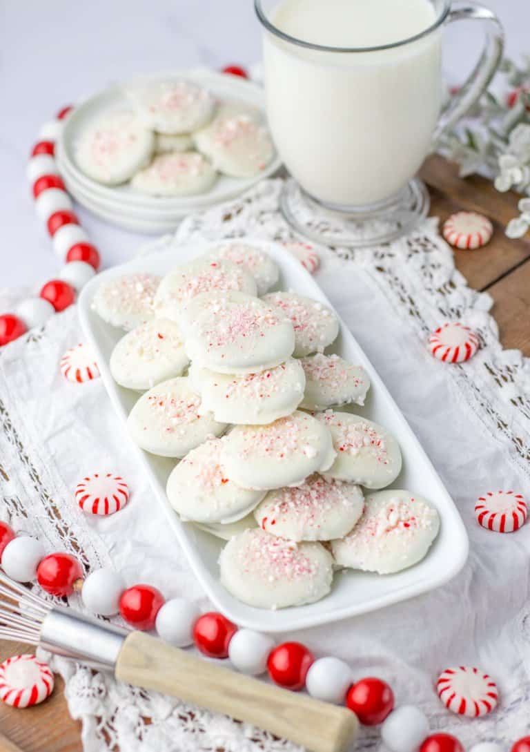 White Chocolate Thin Mint Cookies (Holiday Recipe)