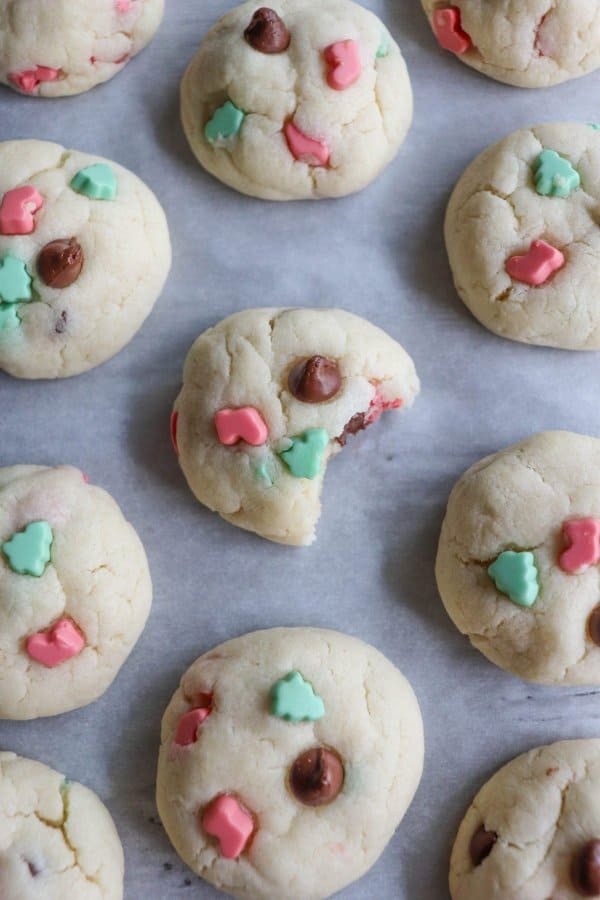 Christmas Cake Mix Cookies