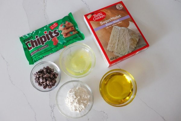 Christmas Cake Mix Cookies Ingredients