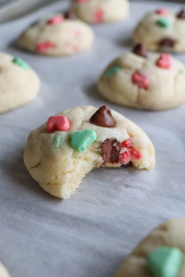 Christmas Cake Mix Cookies